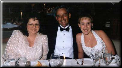 Donna, Ken and their daughter Jamie Ramsdell